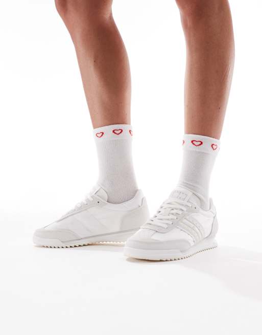 Tommy Jeans retro runner cleated trainers in off white, 4 of 4