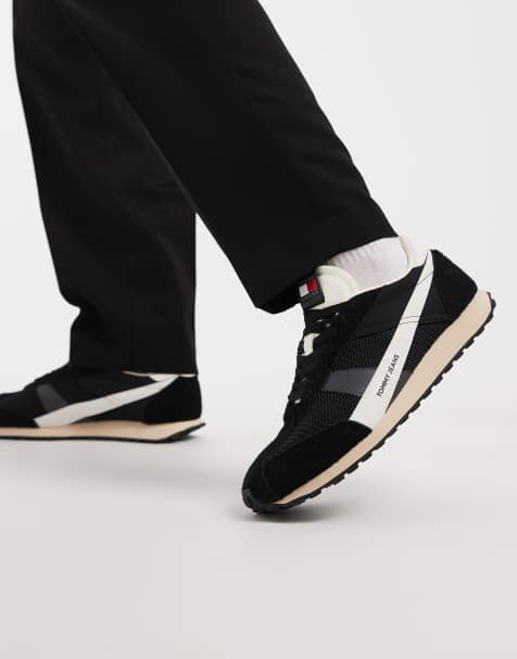 Tommy Jeans retro running sneakers in black - view 1