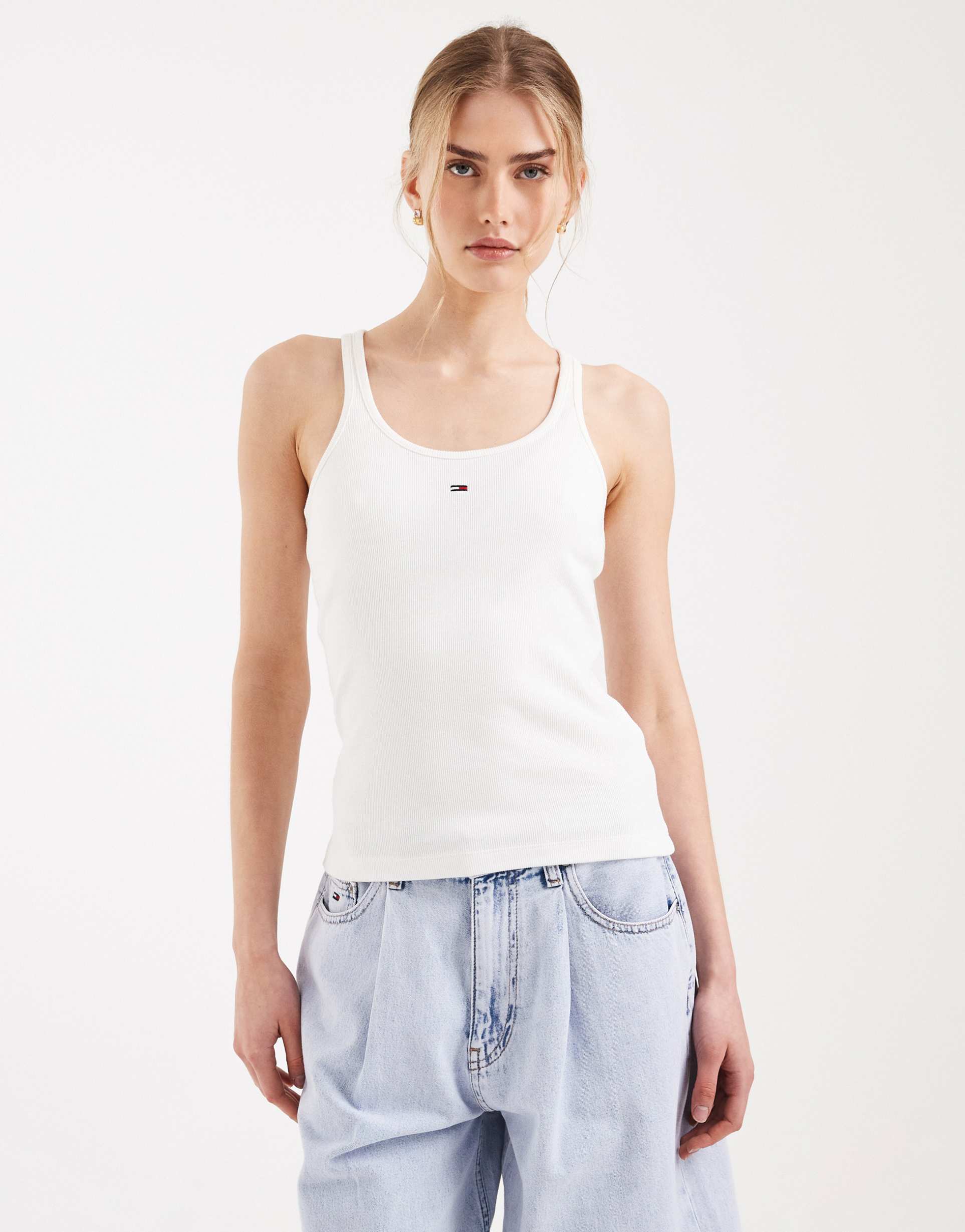 tommy jeans ribbed slim fit tank top with racer back in white