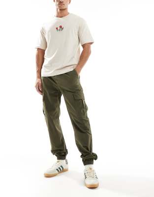 Tommy Jeans Ryan Cargo Pants In Green