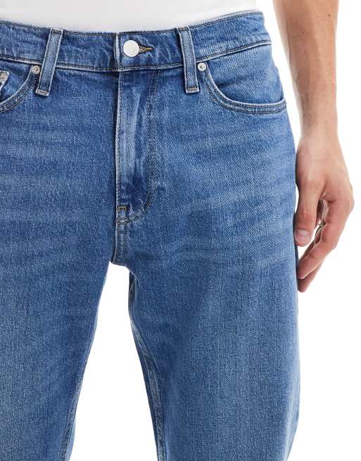 Tommy Jeans – Ryan – Raka jeans i regular fit och mellanljus tvätt, 5 av 5