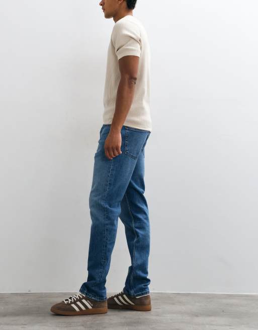 Tommy Jeans Ryan slim straight fit jeans in mid wash blue, 2 of 5