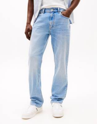 Ryan slim straight leg jeans in light wash-Blue