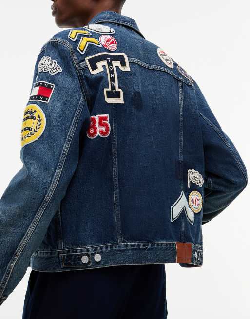 Tommy Jeans Ryan Tommy Badge Denim-Truckerjacke in Dunkelblau, 3 von 6