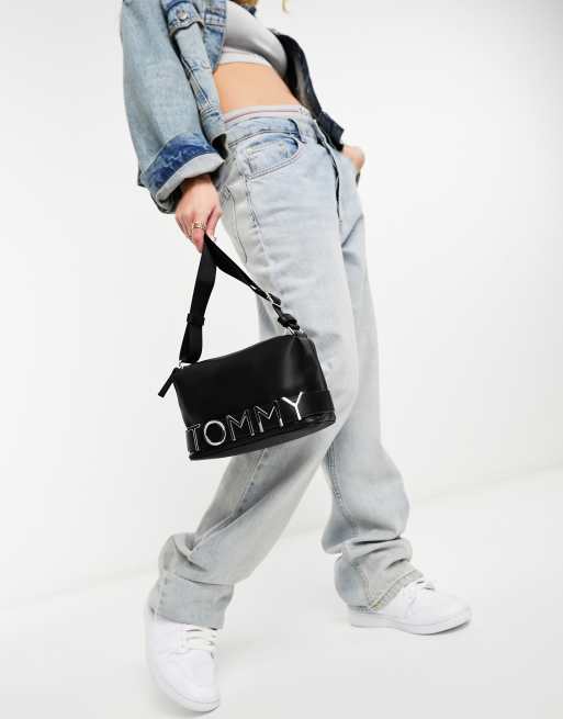 Sac bandouliere best sale tommy jeans