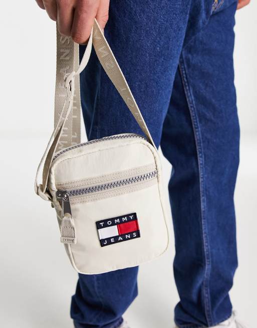 Tommy Jeans - Sacoche bandoulière à logo drapeau - Crème, 4 de 4