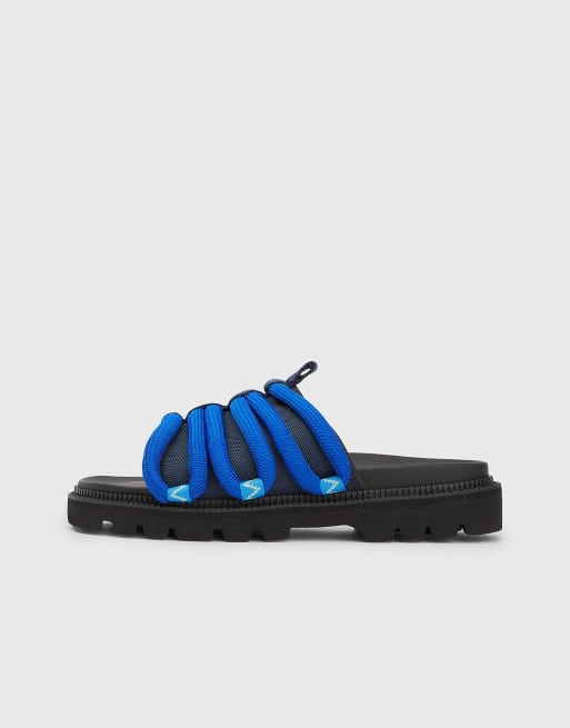 Tommy Jeans – Sandalen in Marineblau mit Kordelriemen 