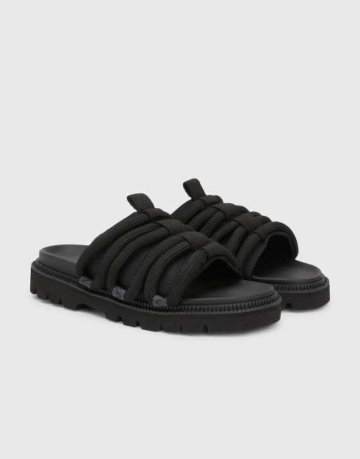 Tommy Jeans – Sandalen in Schwarz mit Kordelriemen 