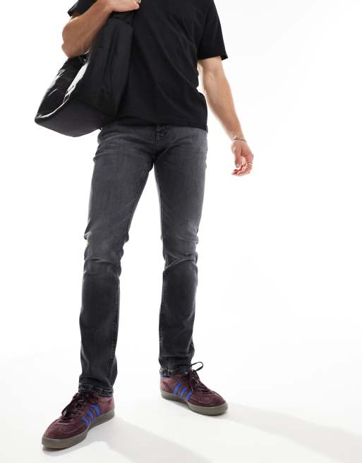 Tommy Jeans – Scanton – Schmal geschnittene Jeans in Schwarz-Dunkelgrau mit Fade-Effekt