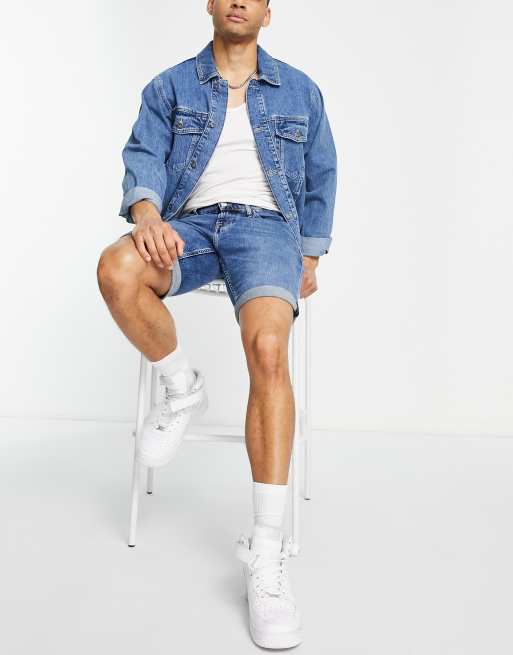 Tommy Jeans Scanton slim fit denim shorts in mid wash, 3 of 4