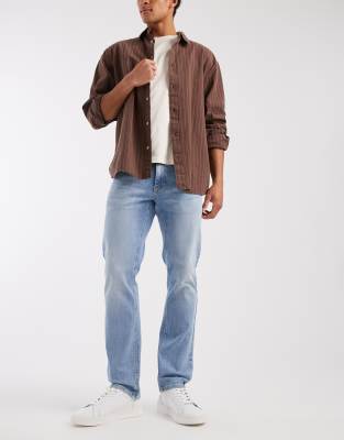 Scanton - Slim-Fit-Jeans in hellblauer Waschung Blau W30 L34