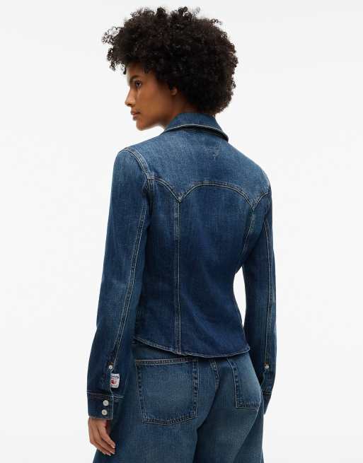 Tommy Jeans schmal geschnittenes Western-Denimhemd in dunklem Denim, 4 von 6