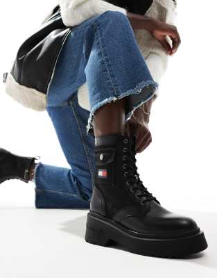 Tommy Jeans - Schnürstiefel in Schwarz mit dicker Sohle