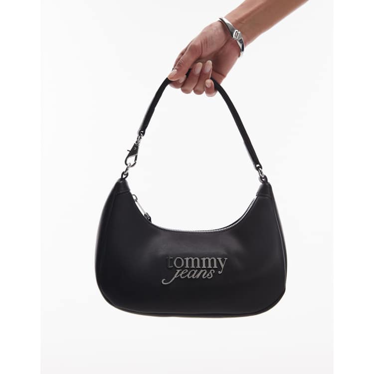 208961845-1-black?$n_750w$&wid