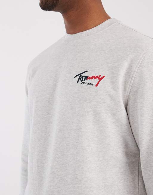 Tommy Jeans sign logo sweatshirt in light grey, 2 of 5