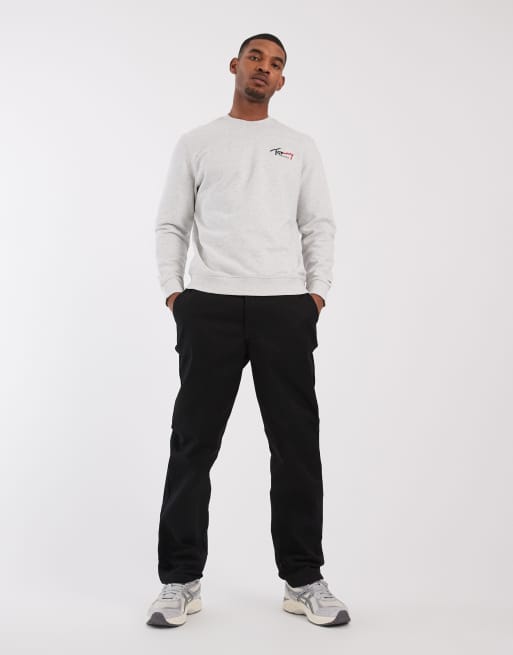 Tommy Jeans sign logo sweatshirt in light grey, 3 of 5