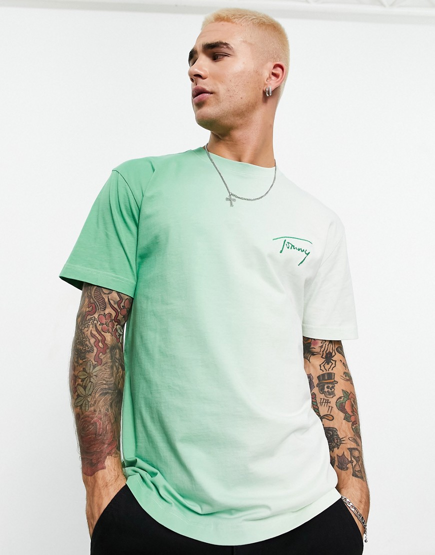 Tommy Jeans signature logo ombre T-shirt in green