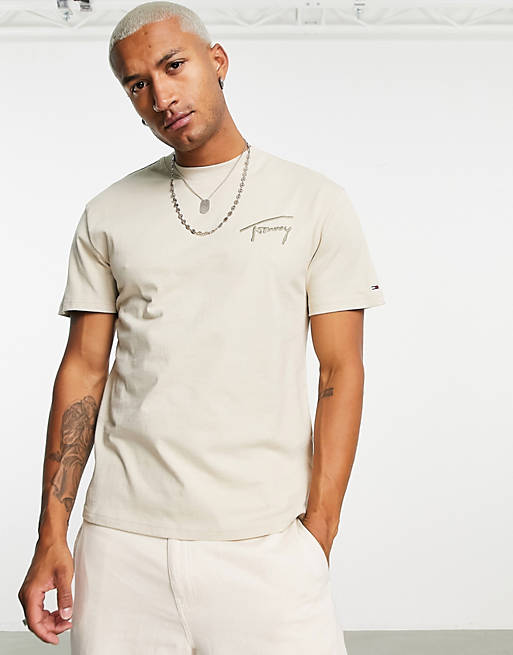 Aktuator ly Afskedigelse Tommy Jeans signature logo t-shirt relaxed fit in beige | ASOS