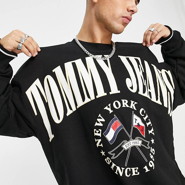 Tommy Jeans skater fit prep collegiate logo sweatshirt in black | ASOS