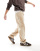 Thumbnail 1 van 5
