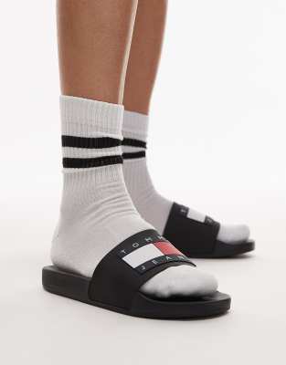 Slider in Schwarz mit Flaggen-Logo Schwarz 43