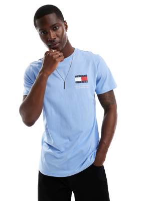 slim essential flag T-shirt in pale blue-Navy