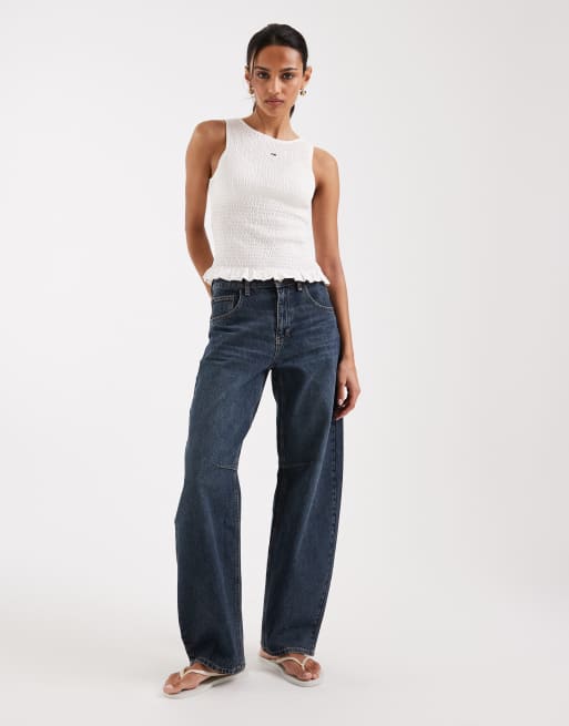 Tommy Jeans slim fit vest in white, 2 of 4