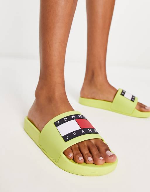 Tommy Jeans - Slippers met vlaglogo in limoengroen 