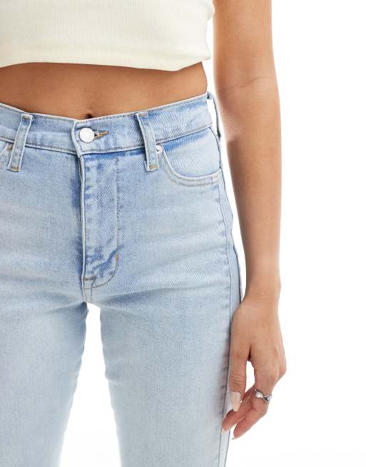 Tommy Jeans – Slyvia – Ljusblå, tvättade jeans med utsvängd design och hög midja, 4 av 5