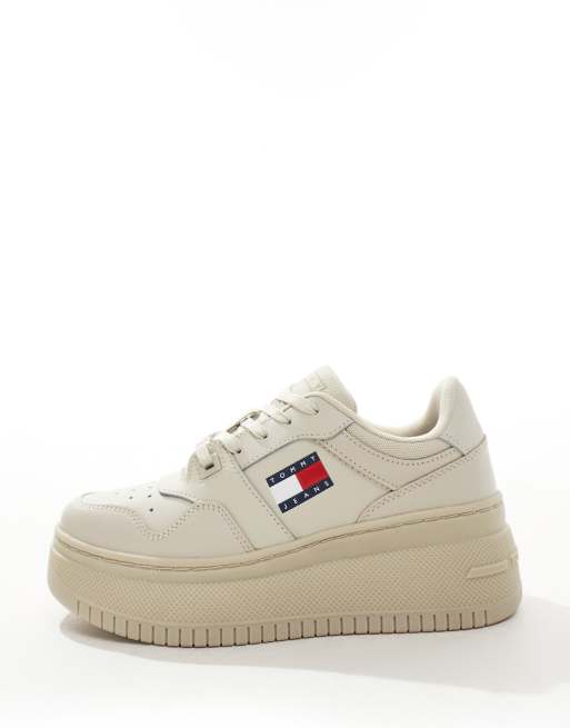 Tommy Jeans Sneakers alte retro stile basket color pietra con suola flatform ASOS