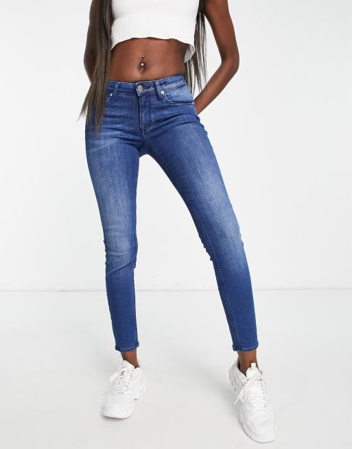 Tommy Jeans Sophie low rise skinny jean in mid wash