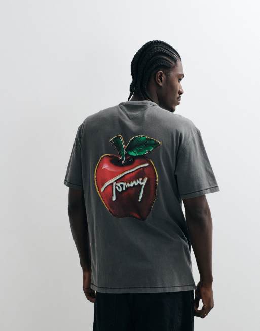 Tommy Jeans souvenir logo T-shirt in washed black, 4 of 5