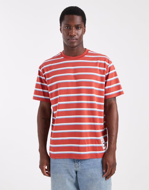 Tommy Jeans – Spirited – Röd, avslappnad t-shirt med märkeslogga - view 1