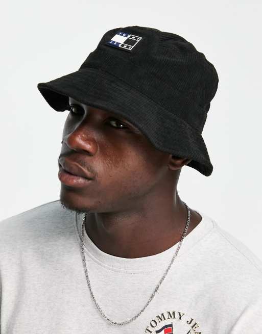 Tommy Jeans split logo bucket hat in black | ASOS