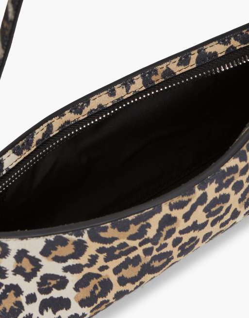 Tommy Jeans Suede leopard print shoulder bag in leopard suede, 4 of 5