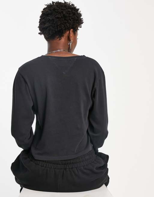 Tommy Jeans – Svart långärmad topp med flagglogga, 2 av 4