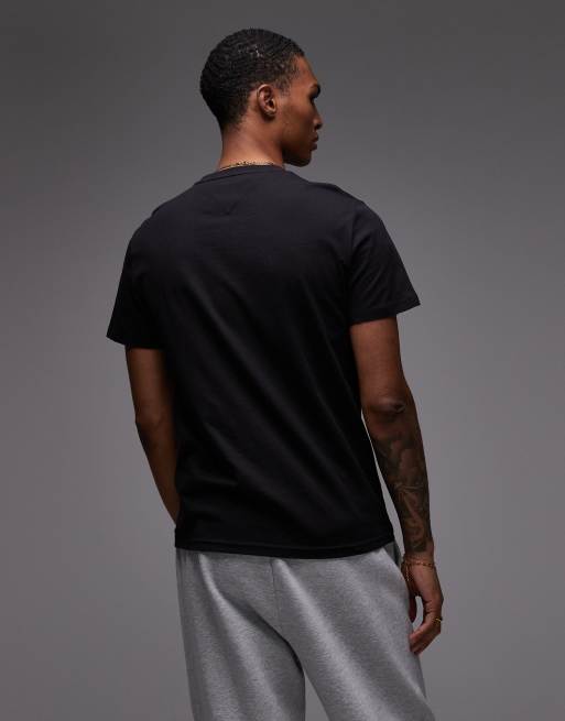Tommy Jeans – Svart t-shirt i 90-talsstil med flagglogga, 3 av 5