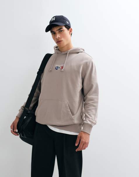 Tommy Jeans - Sweat à capuche avec logo style métro - Taupe - view 1