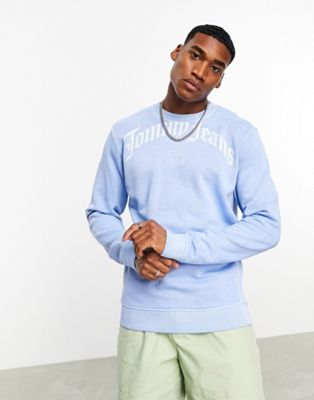 Tommy Jeans relaxed grunge arch logo crewneck sweatshirt in light blue - ASOS Price Checker