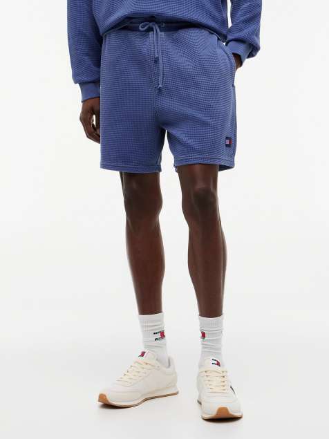 Tommy Jeans Sweatshorts aus gewaschenem Waffelstrick in Dunkelviolett - view 1