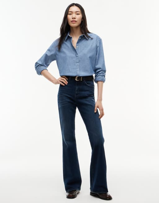 Tommy Jeans Sylvia high rise bootcut faded jeans in dark blue, 2 of 7