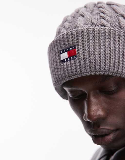 Tommy Jeans – Szara czapka z dzianiny o splocie warkoczowym, 2 z 3