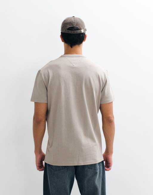 Tommy Jeans - T-shirt à logo écusson - Taupe, 3 de 5