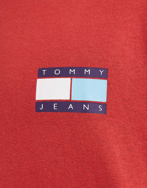 Tommy Jeans - T-shirt avec logo drapeau et sommet de montagne au dos - Rouge, 5 de 5