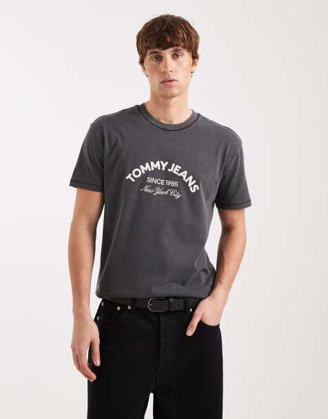 Tommy Jeans - T-shirt avec logo incurvé au centre - Noir - view 1