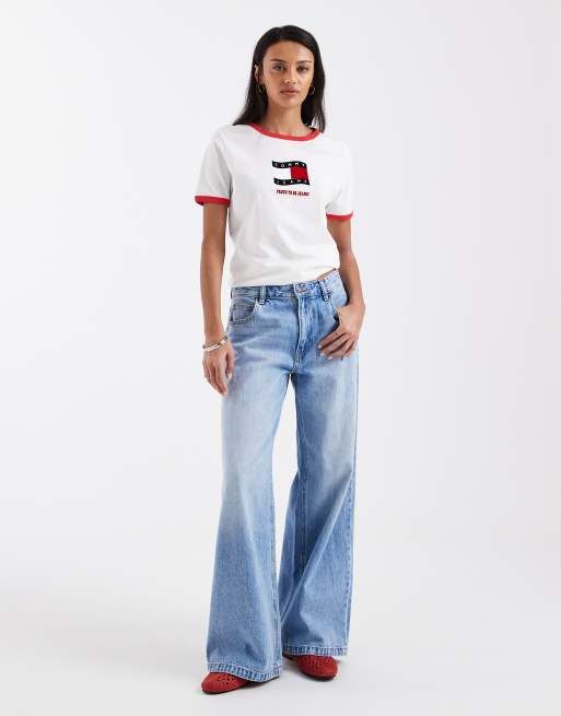 Tommy Jeans - T-shirt bianca con bordi a contrasto e logo a bandiera ondulata, 3 di 4
