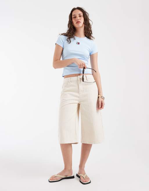Tommy Jeans - T-shirt côtelé ajusté à écusson logo - Bleu pastel, 2 de 4
