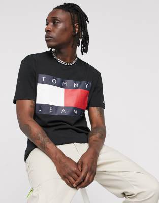 black tommy jeans t shirt