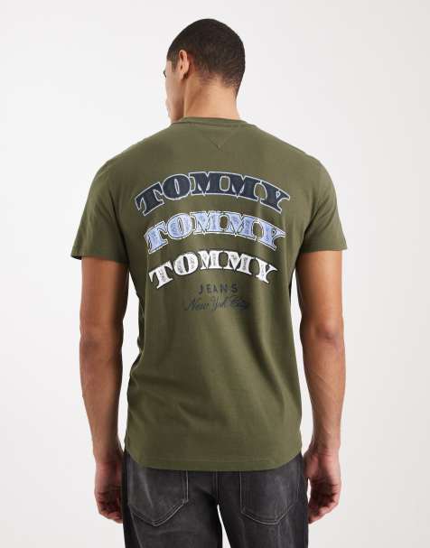 Tommy Jeans – T-Shirt in Dunkelgrün mit Dollar-Stapel-Logo - view 1