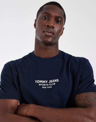 T-Shirt in Marineblau mit „Sports Club"-Print-Navy Navy 46